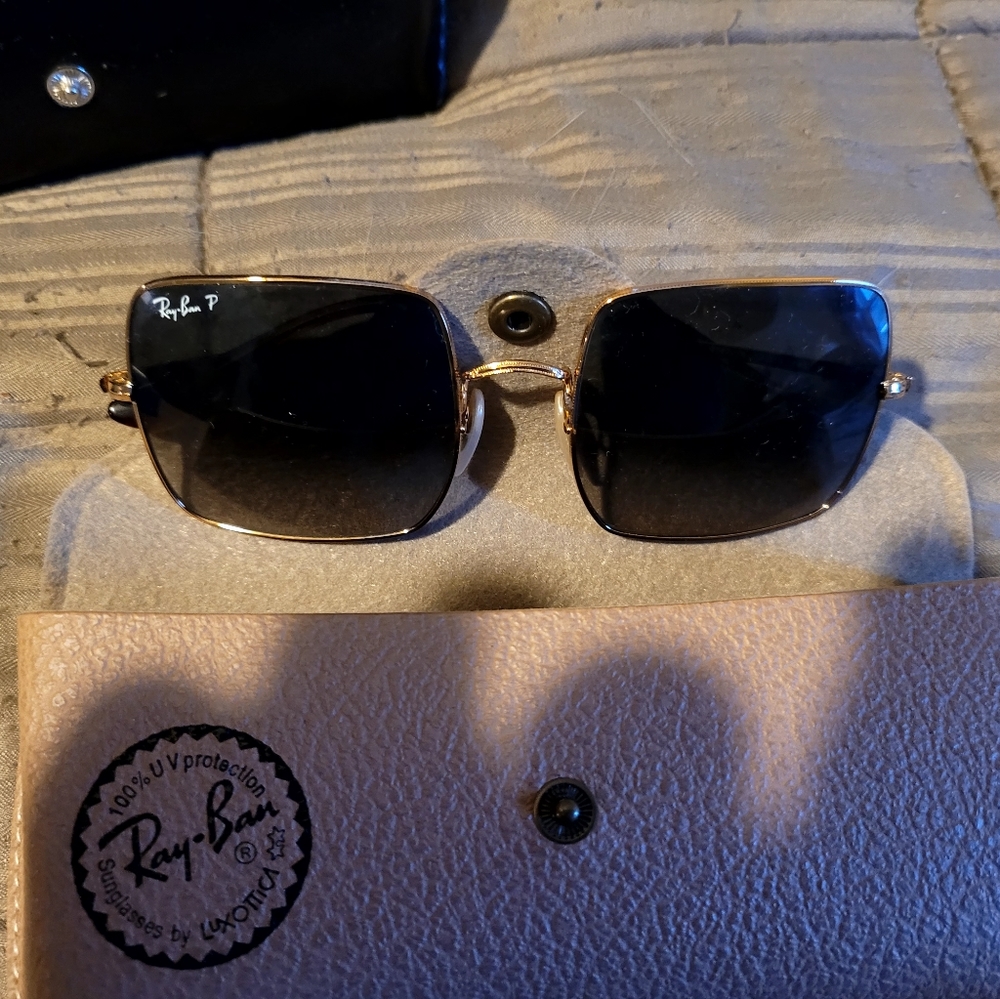 Ray Ban